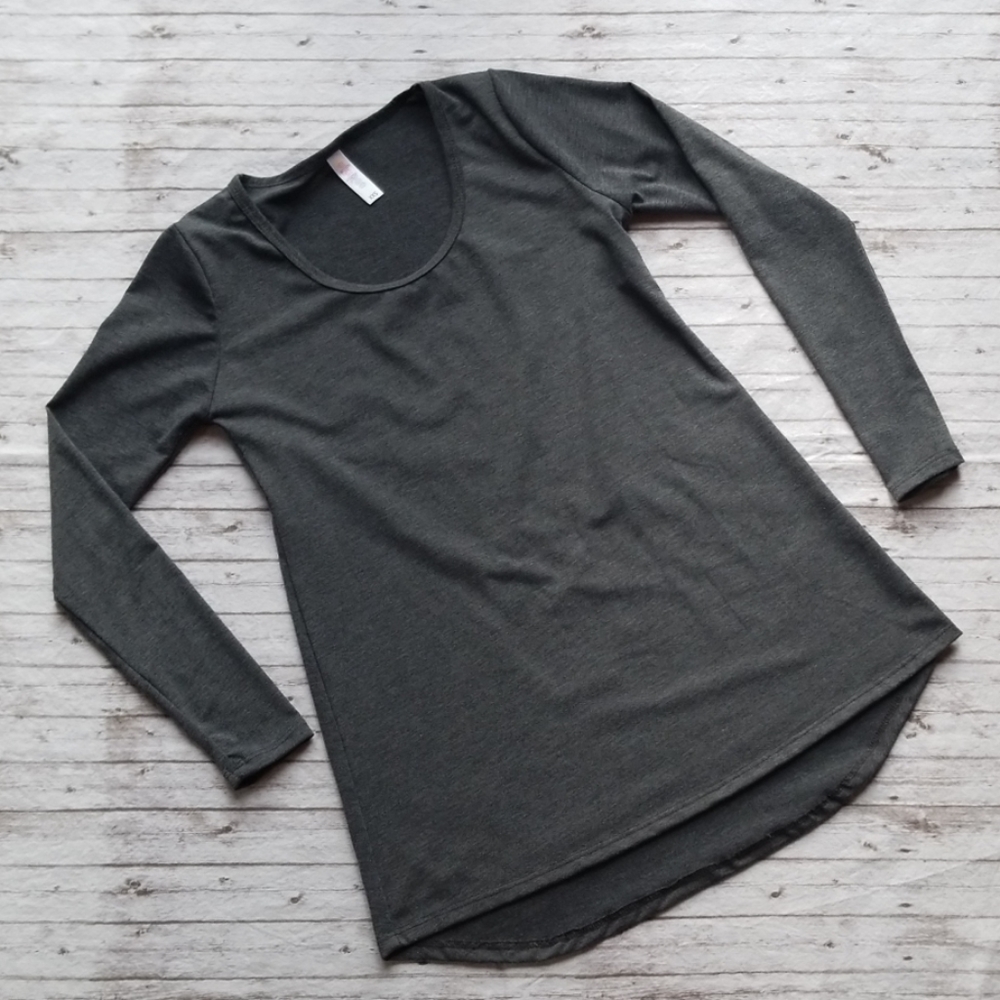 Lularoe top